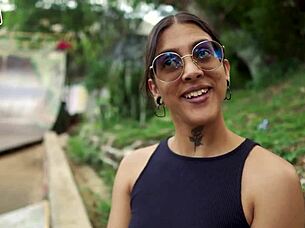 colombian petite teen creampied in casting