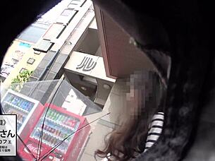 Asian amateur blowjob ends in facial cumshot