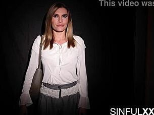 Kitana Lure deepthroats while Alexis Crystal licks