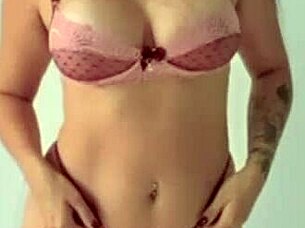 Hot Brunette's Explosive Facial?