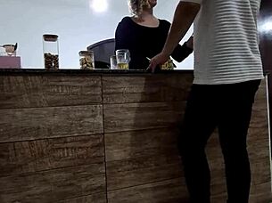 i'm cheatin on my husban with stranger, anal creampie