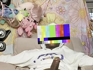 Intriguing casual fuck on florida sofa with monster cock.