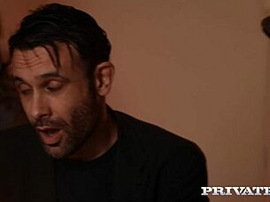 Mia De Vil Gets Muff Dived and Cowgirl Fucked