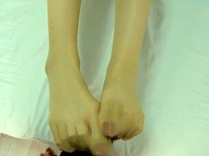 Beige Pantyhose Legs Reward Pervert With Footjob For Foot Fetish Amateur M-Male Stockings Stepping Toes