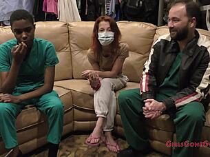 Jewel's behind-the-scenes procedure with fingering! 😏