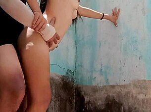 Pinay nurse feels intense pleasure getting creampied in empty hospital