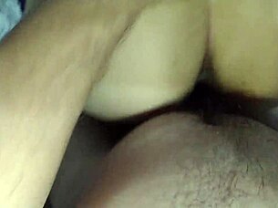 ponte en 4 para darte por ese coño bien sabroso maldita hermanastra culona