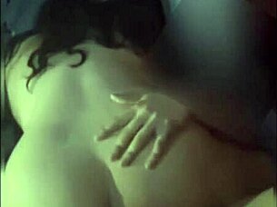 Doña Mary Gives Rich Sentones And Pussy Licking In Home Video!