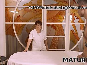 i had sex with the massuse after work, it was amazin