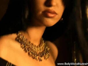 This brunette babe dances and strips super sexily