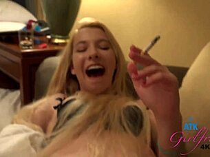 Hooking Up With Pornstar Kenzie Reeves in Hotel Gfe