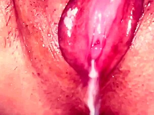 Todays Creampie Amateur Pink Pussy 25 Days After Losing Virginity