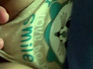 A story about cat-themed underwear in the dorm