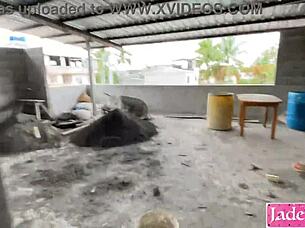 Horny couple fucks on construction site. Better than indoors?