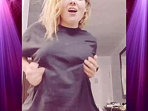 girlfriend shakes booty in boyfriend's clothes for domination