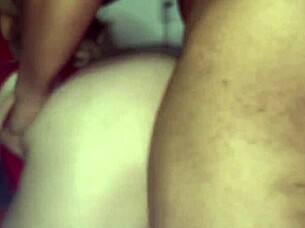 safada gozando na pica na frente do marido