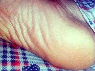 nicoletta's dirty little feet close up after barefoot walk