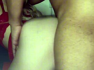 safada gozando na pica na frente do marido