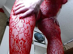 i'm 1188 dawnskye1962, a tall giantess with huge tits and hairy beaver towerin over you in red lingerie