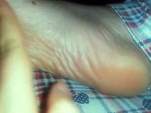 nicoletta's dirty little feet close up after barefoot walk