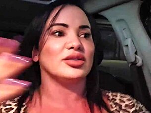 App driver makes me happy on rides with big tits and fitness