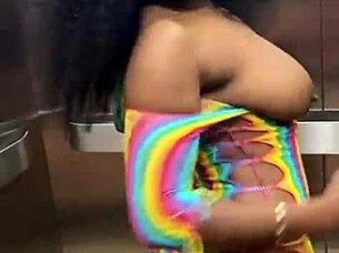 Fucked landlord's wife in elevator with blowjob and doggystyle