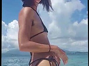 Hairy Bikini Dance On Boat Tour