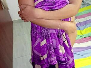 venezolana se masturba con amigo colombiano