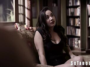 The elektra complex-therapist makes step her dad