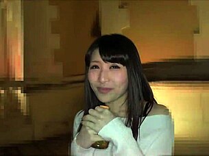 Maehara Sara screams while sucking cock