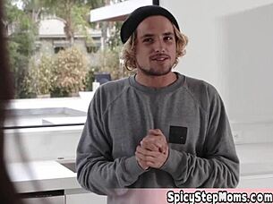 Nympho MILF Sadie Pop's free use pussy day with stepdaughter helping 😍