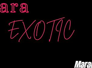 Thick thighs sexy BBW homemade solo orgasm full video on red - Mara Exotic