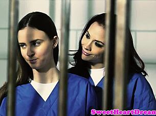 pussylicking les inmate tribbing in prison