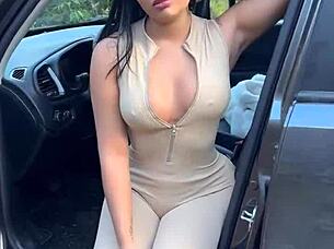 want to fuck my pussy without condom, delivery guy?