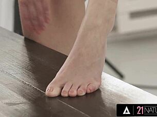 Sexy Tina Kay Plays With Pretty Feet, Gets Hot Cumshot.