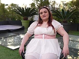 Amandine Fucked By Two Cocks!