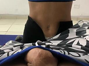 Mi Hermanastra Pequeña Does Cardio Exercises And I Help Her With Hard Fucking - Porno En Español Historia Completa