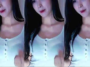 可爱中国女孩跳舞后被操