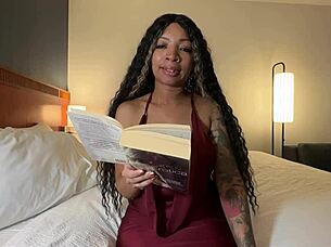 Eva paker flashes in roleplay