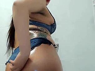 Rebolando Novinha Pediu Pra Tomar No Cuzinho E Ficou Aberto Depois Da Gosada