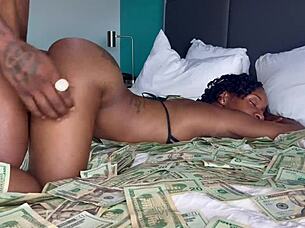 Creamformebaby Begs Husband to Fuck Her Ass on Money