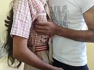 i'm this indian student fuckin' my school girlfriend's big pussy in a quickie, her tits bouncin'