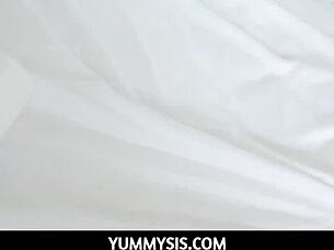 i fuck horny step-sis daisy stone in bathroom