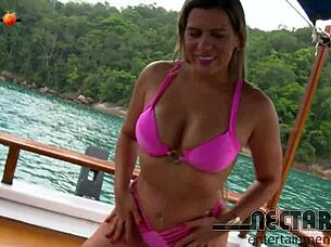 big bambu fucks katharine's ass on desk 😈