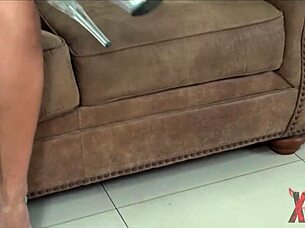 i'm the delivery guy with huge cock breakin the boss's wife's pussy with slaps and deepthroat