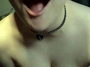 Casual yoga pants and squirt joi.