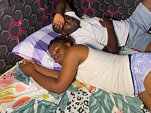 Stepmom Gets Hardcore Doggy Fuck With Big Cock Cumshot