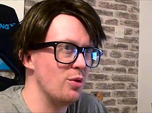 I suck cock friendly.