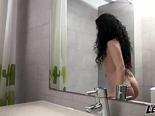 Deep anal with nadia and her hairy pussy