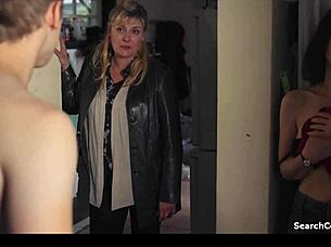 Edwige Baily Treve S01E02: Topless Sex Scene